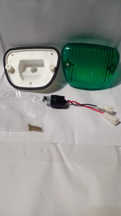 Faro delim verde c/portalampara i/d - Imagen principal