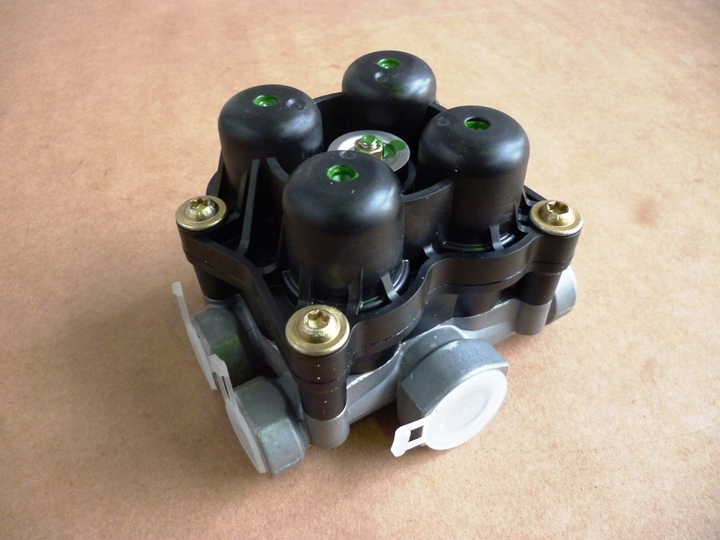 Valvula proteccion 4 circuitos - Imagen principal