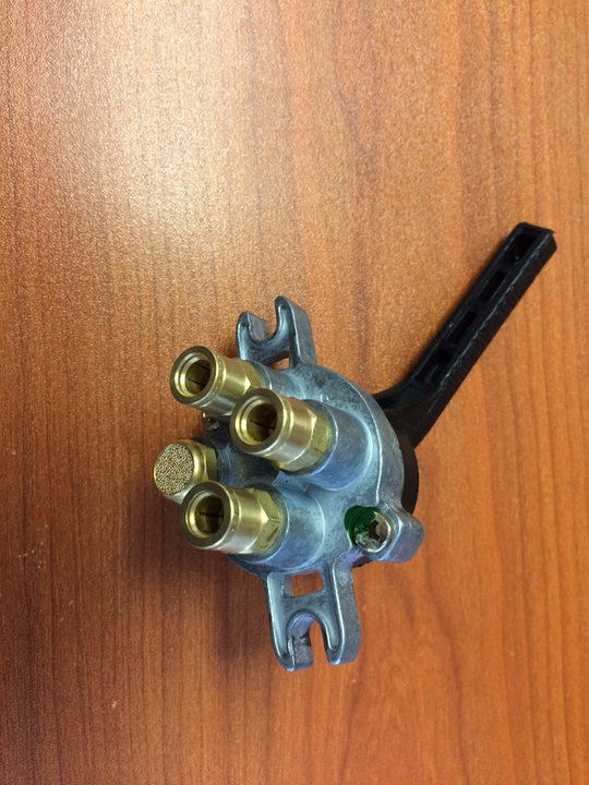 Valv 4 vias para accionamiento de barandas cisterna combustible - Vista 3