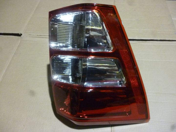 Faro trasero izq - Imagen principal