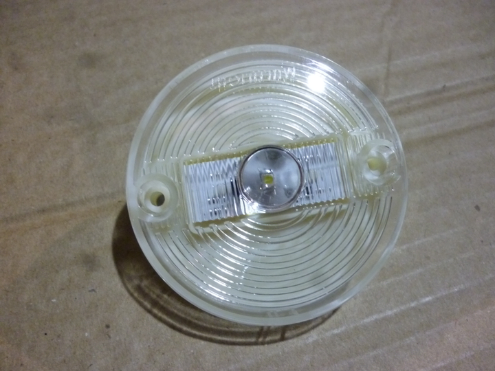 Faro delimitador led 70mm acr cristal bivolt i/d - Imagen principal