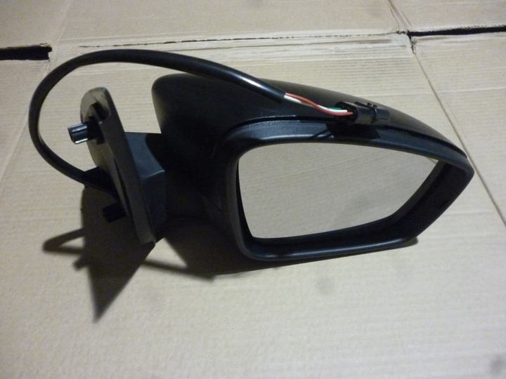 Espejo electrico der - Imagen principal