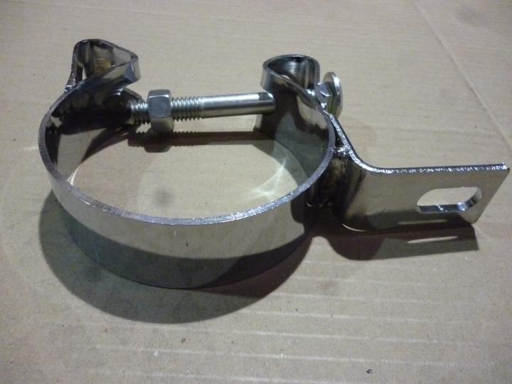 Abrazadera 4" cromada - Imagen principal