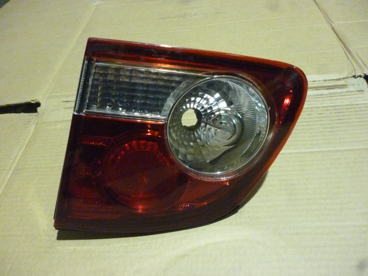 Faro trasero bicolor der - Imagen principal