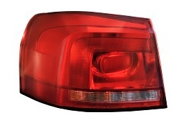 Faro trasero bicolor exterior der - Imagen principal