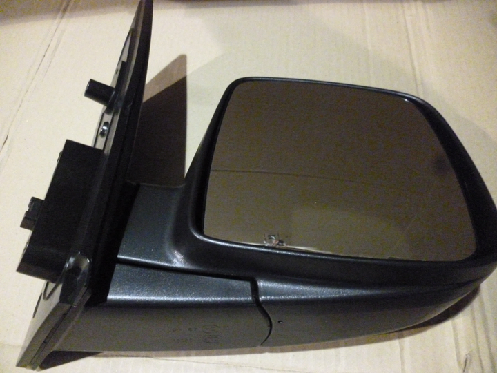 Espejo electrico der - Imagen principal