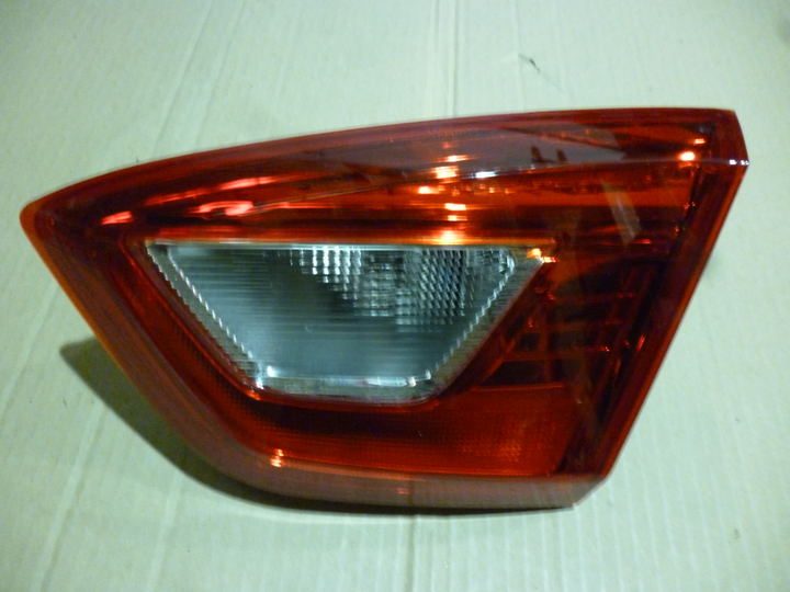 Faro trasero bicolor interior der - Imagen principal