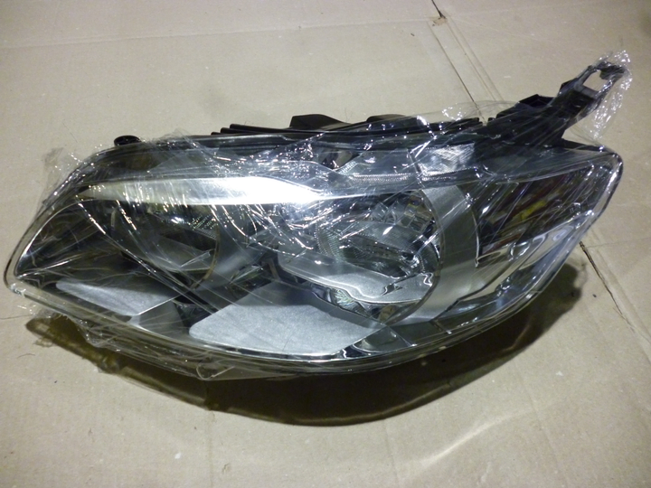 Semioptica izq - Imagen principal