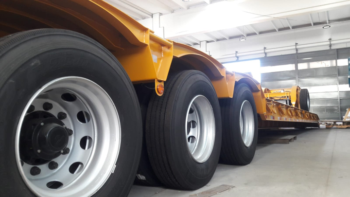 Semi cargatodo 3e abs a.2800, cama 6000mm, ext.200mm d.f - Imagen principal