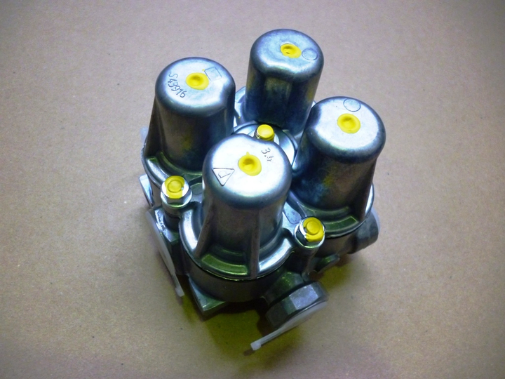 Valvula proteccion 4 circuitos - Imagen principal