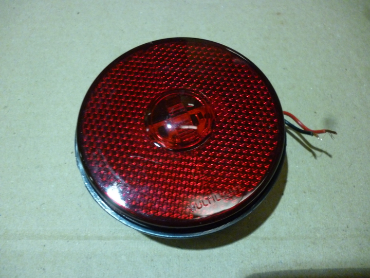 Faro lateral led 88mm sin soporte y cable rojo bivolt i/d - Imagen principal