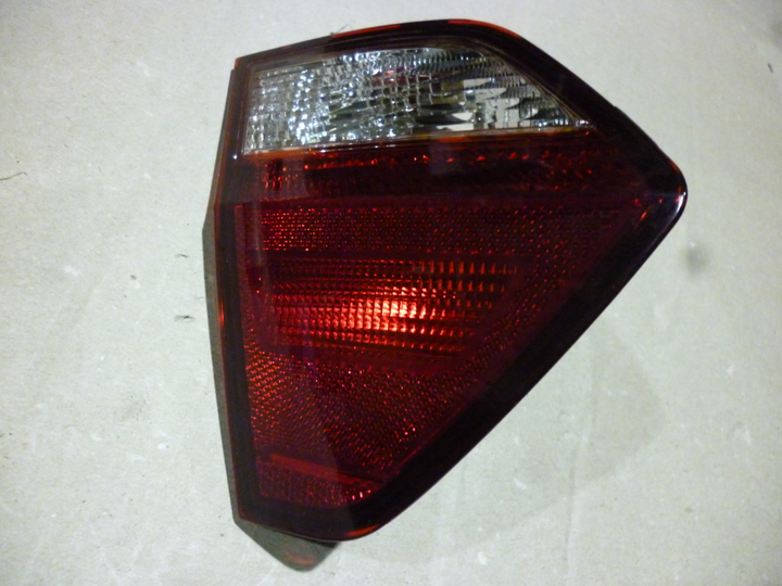 Faro trasero bicolor interior izq - Imagen principal