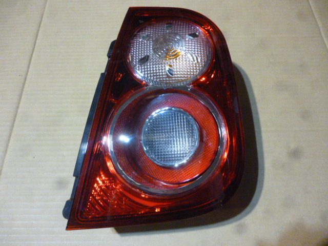 Faro trasero bicolor fume der - Imagen principal