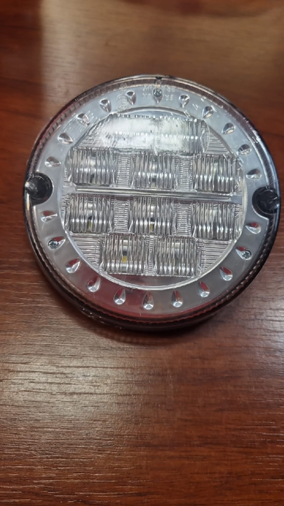 Faro trasero cristal led bivolt 125mm i/d - Vista 3