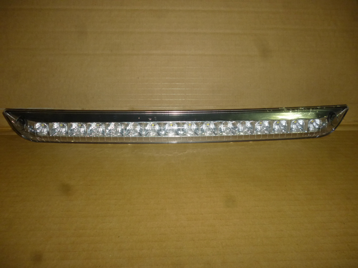 Faro delim superior delantero cristal 24v i/d - Imagen principal