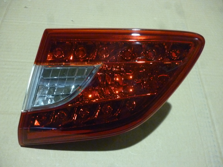 Faro trasero bicolor der - Imagen principal