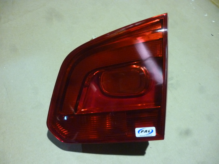 Faro trasero rojo interior der - Imagen principal