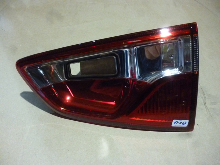 Faro trasaero bicolor interior der - Imagen principal