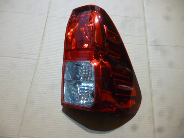 Faro tras bic s/luz niebla der - Imagen principal