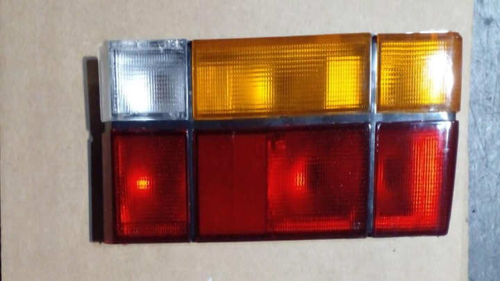 Faro tras tric acri izq i/d - Imagen principal