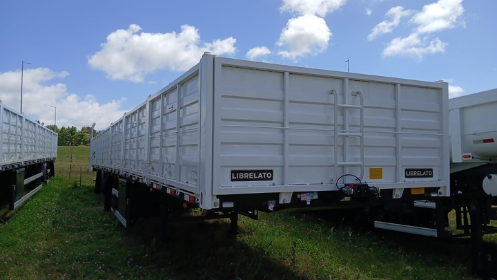 Semi con barandas 14500mm 8pinos 2+1e susp.neum ebs-balanza - Vista 2