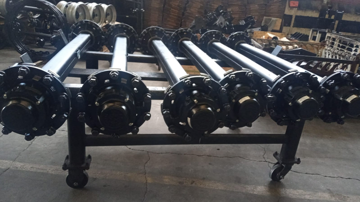 Eje (viga) maza montada en la viga sin frenos p/frenos master - Vista 3