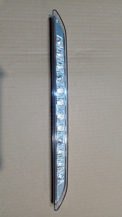 Faro delimitador central 10led blenca 24v i/d - Imagen principal