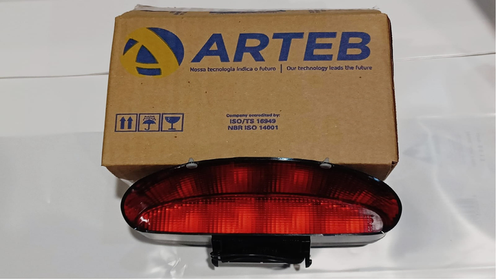 Tercera luz freno i/d - Imagen principal