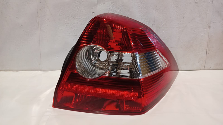 Faro trasero der - Imagen principal