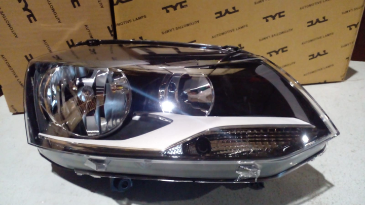 Semioptica izq - Imagen principal