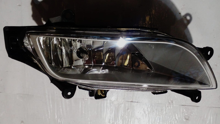 Faro aux/caminero izq - Imagen principal