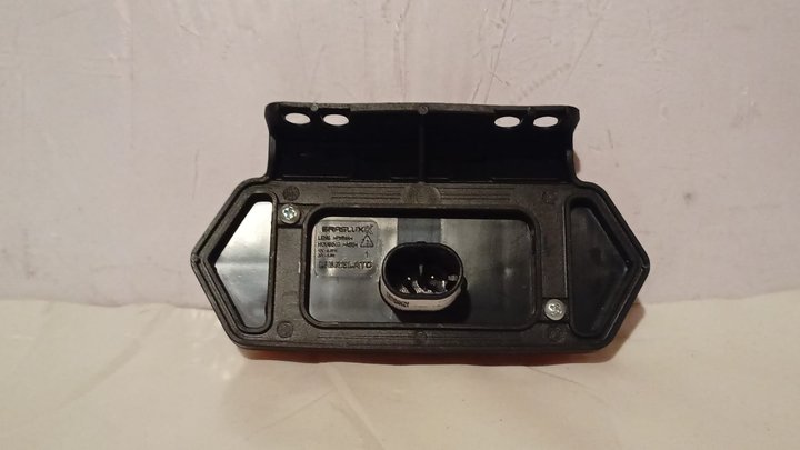 Faro lateral led bivolt ambar c/soporte mod.actual i/d - Vista 2