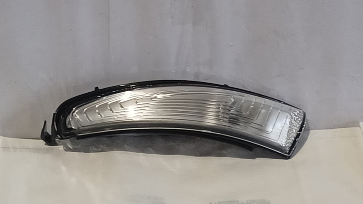 Señalero giro de espejo izq - Imagen principal