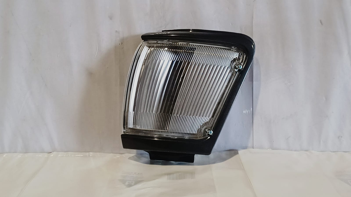 Señalero borde negro izq - Imagen principal