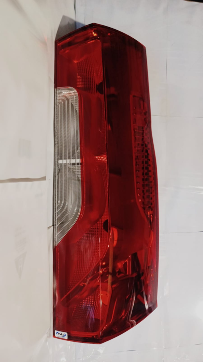 Faro trasero der - Imagen principal