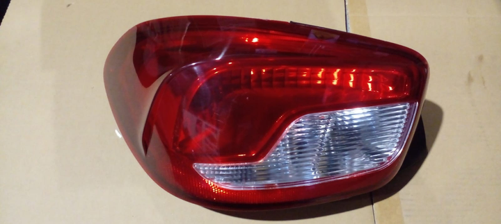 Faro trasero bicolor izq - Imagen principal