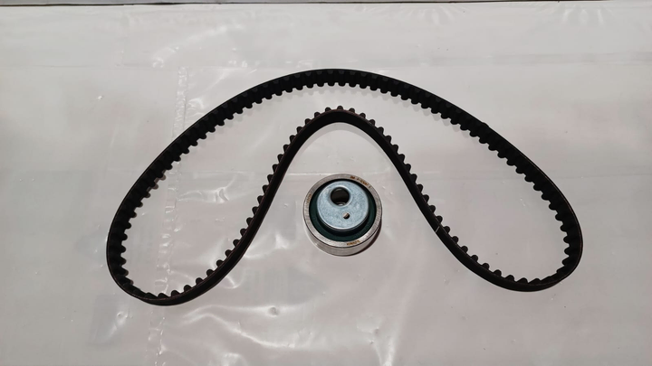 Kit distribucion motor (polea+correa) - Imagen principal